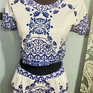 Women’s White Blue Shorts Set Size Small Coordinating White Blue Fine China